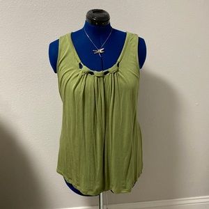 FINAL MARKDOWN-Like brand new sleeveless tank size XL (2 for $15 sale)